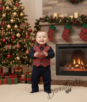  Комплект Карена от детска бебешка риза с дълъг ръкав  в тъмносиньо за момче с елек в каре и папийонка