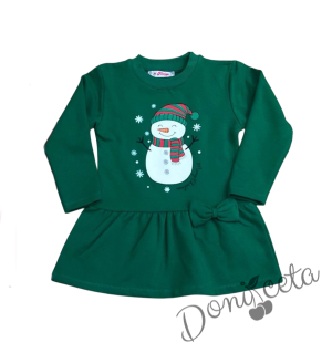 Ватирана коледна детска рокля в зелено със снежен човек и панделка
