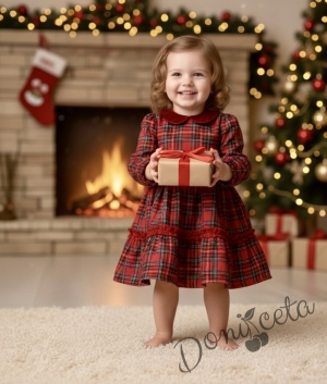 Детска коледна рокля каре в червено с дълъг ръкав с панделка и яка в червено Карена