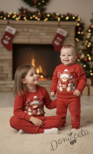Ватиран коледен детски комплект в червено с коледна картинка с мече