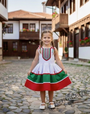 Детска етно рокля в бяло, зелено и червено за момиче с болеро в червено и фолклорни мотиви