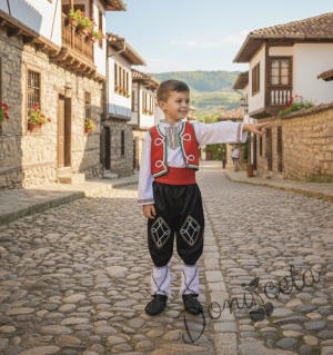 Мъжка или детска народна носия за момче 100 с фолклорни/етно мотиви, с елек и пояс в червено и гети