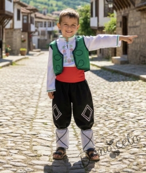 Мъжка или детска народна носия за момче 143 с фолклорни/етно мотиви 