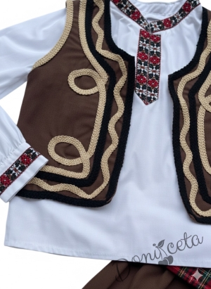 Детска народна носия за момче 77 с риза, потури и елек в кафяво, каре пояс, гети, торбичка  и калпак