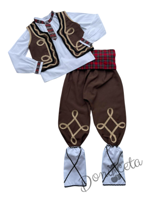 Народна носия за момче 77 с бродерия на риза, потури и елек в кафяво, кариран колан и гети 1