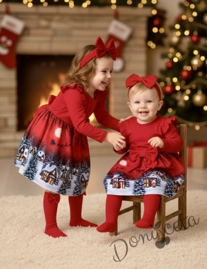 Детска коледна рокля в червено с къдрички, панделка и коледни мотиви къщички