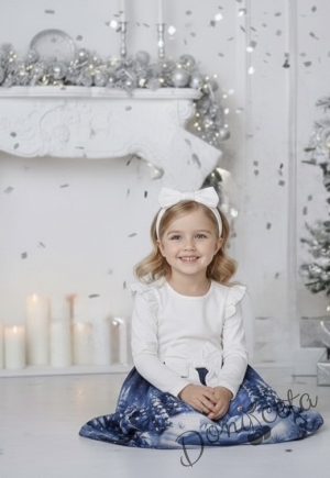 Бебешка/детска коледна рокля в бяло с къдрички, панделка и коледни мотиви