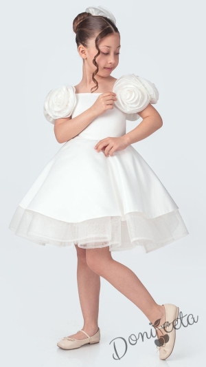 Детска официална рокля в бяло от сатен с 3D цветя, тюл и аксесоар за коса Тифани 2