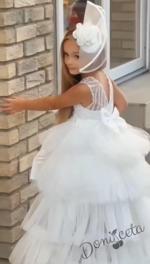 Официална детска рокля в бяло с шлейф на харбали Василиса с аксесоар за коса