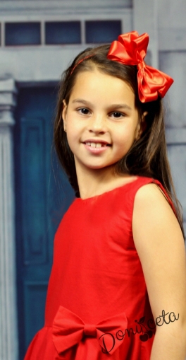 Детска изчистена рокля в червено с тюл тип клош  3