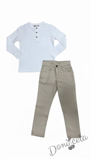  Комплект за момче от 2 части-блуза в бяло с копчета и панталон в бежово