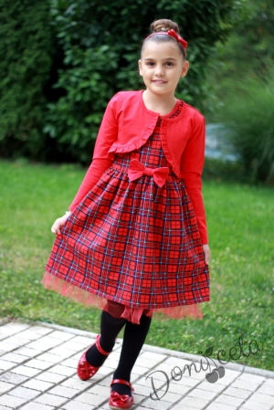 Детски комплект за момиче от рокля в каре с панделка и болеро в червено 3