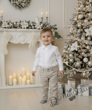Детски комплект за момче от 2 части-риза в бяло с яка, панталон в бежово и тиранти с папийонка в бежово