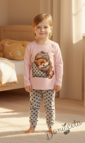 Детска пижама за момиче с горна част в розово с картинка и долнище в сиво на точки
