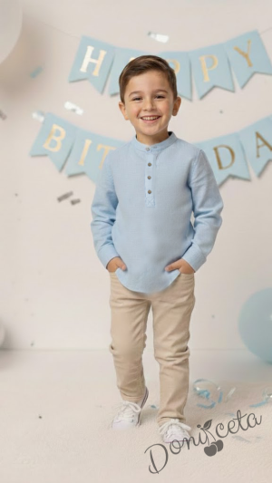 Детски комплект за момче от 2 части-риза в светлосиньо и бежов панталон 