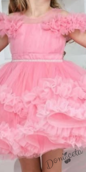 Детска официална рокля Даная в розово с ефирен тюл на пластове, шлейф и шапка 78