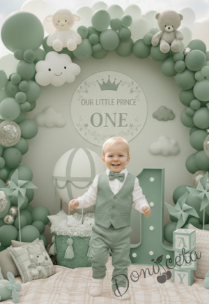 Бебешки комплект за момче от 4 части - риза в бяло, панталон, елек и папийонка в зелено