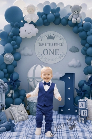 Официален комплект с елек в синьо за момче от 4 части-елек с един реда копчета, ризка в бяло, панталон и папийонка  от колекция Кралина