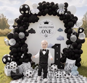 Официален комплект в черно за момче от 4 части елек, риза в бяло, панталон и папийонка 21100371 от колекция Черновина