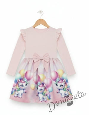 Детска рокля с дълъг ръкав в цвят пудра с къдрички, панделка и еднорог