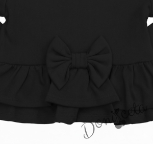 Комплект от пола Гери и сако в черно, тениска в бяло с къс ръкав обкрайчена с черно и чорапи с панделка