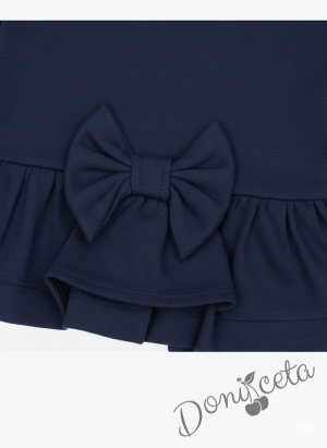 Комплект от пола Гери и сако в тъмносиньо, тениска в бяло с къс ръкав обкрайчена със сини шевове и чорапи с панделка