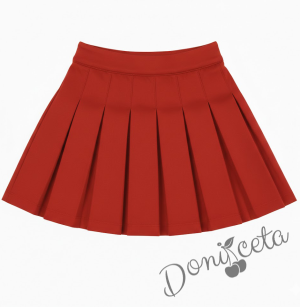 Комплект от пола Гери и сако в червено, тениска в бяло с къс ръкав обкрайчена с червено и чорапи с панделка