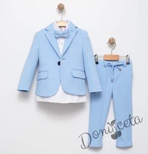 Спортно-елегантен комплект Тери за момче от 4 части в светлосиньо - риза в бяло, сако с джобове, панталон  с връзки и папийонка