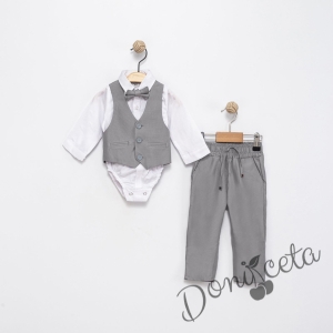 Бебешки спортно-елегантен комплект от боди-риза в бяло, панталон, елек и папийонка в сиво