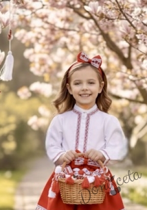 Детска официална риза за момиче с дълъг ръкав и къдрици в бяло с фолклорни и етно мотиви с висока яка