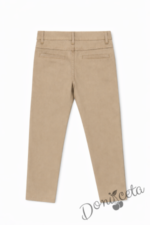 Спортно-елегантен панталон за момче в бежово със скрит джоб, подходящ и за ученическа униформа