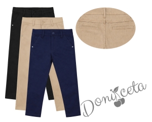 Спортно-елегантен панталон за момче в бежово със скрит джоб, подходящ и за ученическа униформа