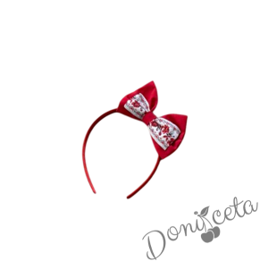 Комплект за момиче от 4 части-пола в бяло, блуза в червено с къдрици с фолклорни/етно мотиви, чорапи с панделка и диадема 6